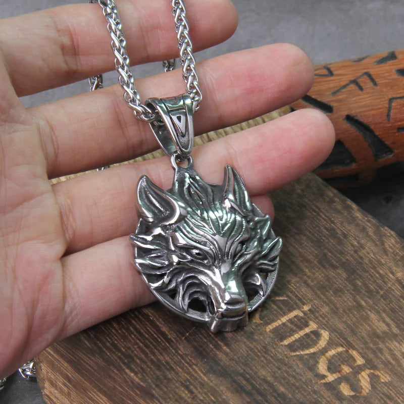 $20 christmas gifts Never Fade Men stainless steel Wolf head norse viking pendant necklace vikings wooden box as christmas gift$20 gift ideas