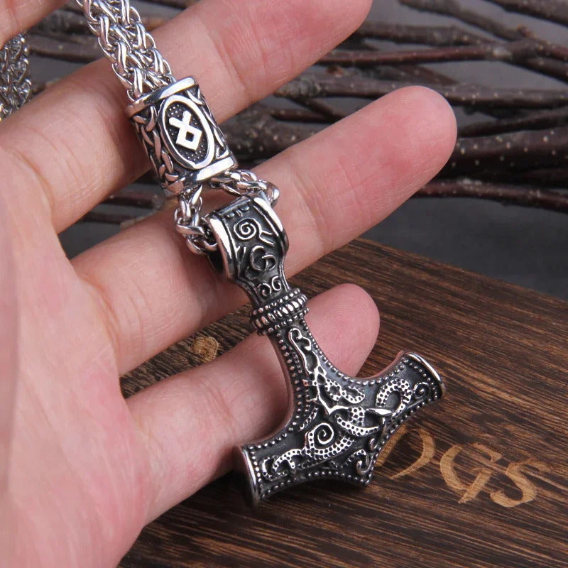 $20 christmas gifts Fashion Valknut Viking Thor's Hammer Pendant Necklace With keel Chain As Men Gift with wooden box $20 gift ideas