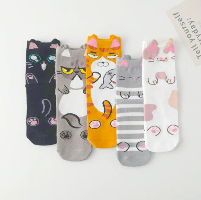 Women Animal Cotton Socks Autumn Winter High Quality Casual Tube Socks Female Ladies Lovely Cartoon Socks