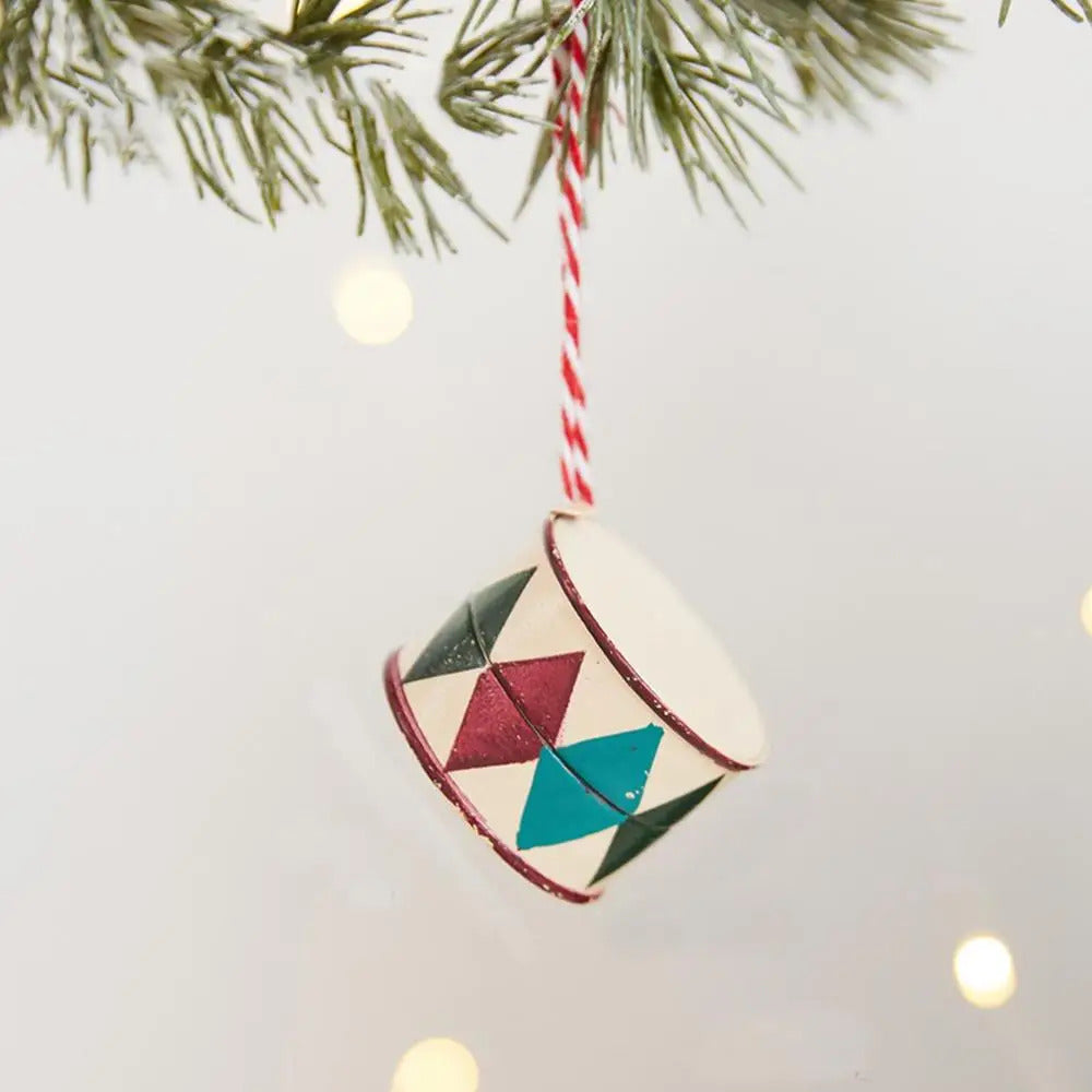 $10 christmas gifts Christmas Party Nordics Christmas Decoration Metal Pendant Christmas Tree Room Party Holiday Decor Christmas Tree Ornaments