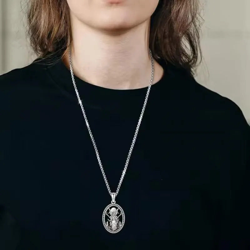 $10 christmas gifts Witch Hecate necklace stainless steel March witch goddess pendant box chain daily match