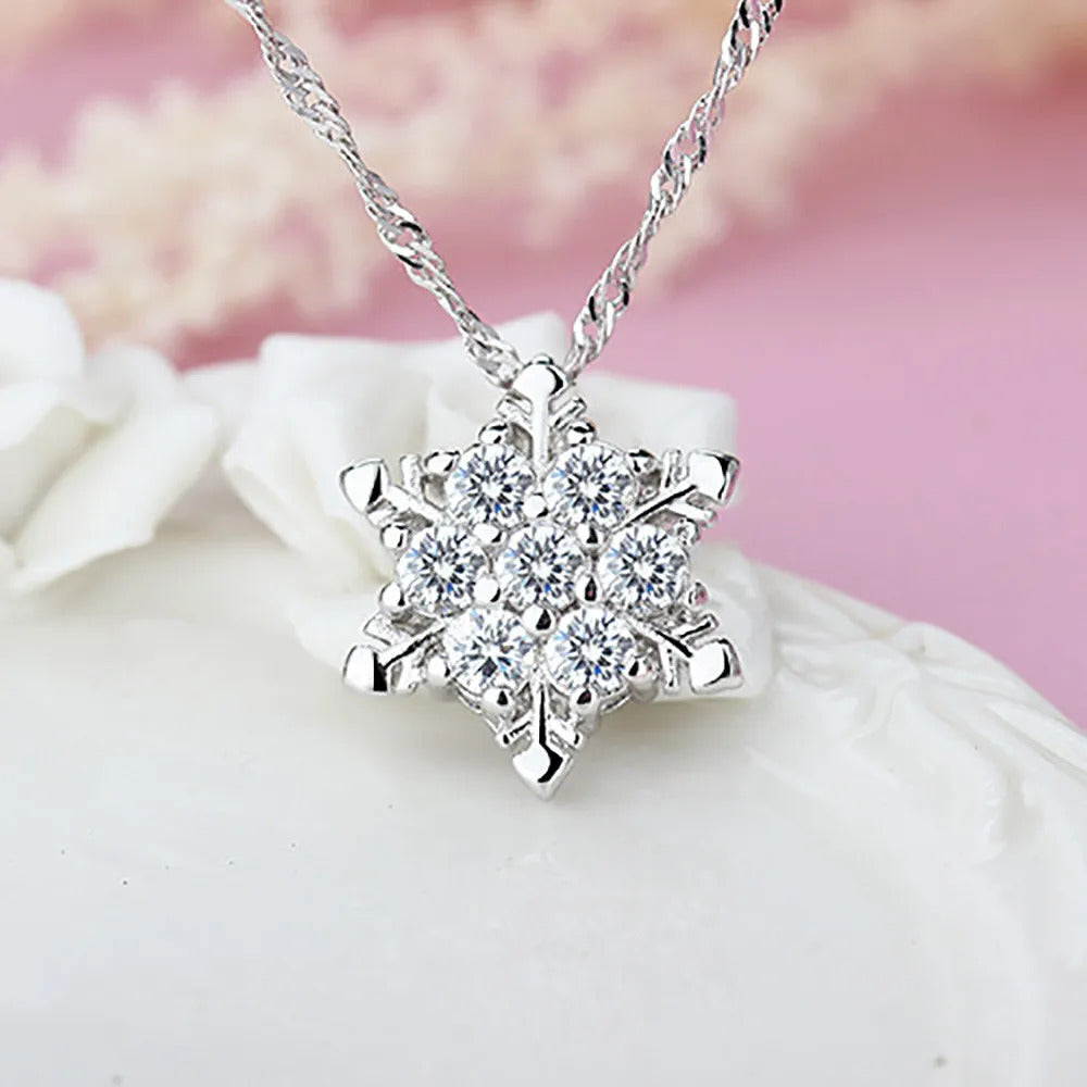 $10 christmas gifts 1pc Snowflake Party Necklace Women Elegant Chic Pendant Crystal Rhinestone Necklaces Pendants Christmas Decorations