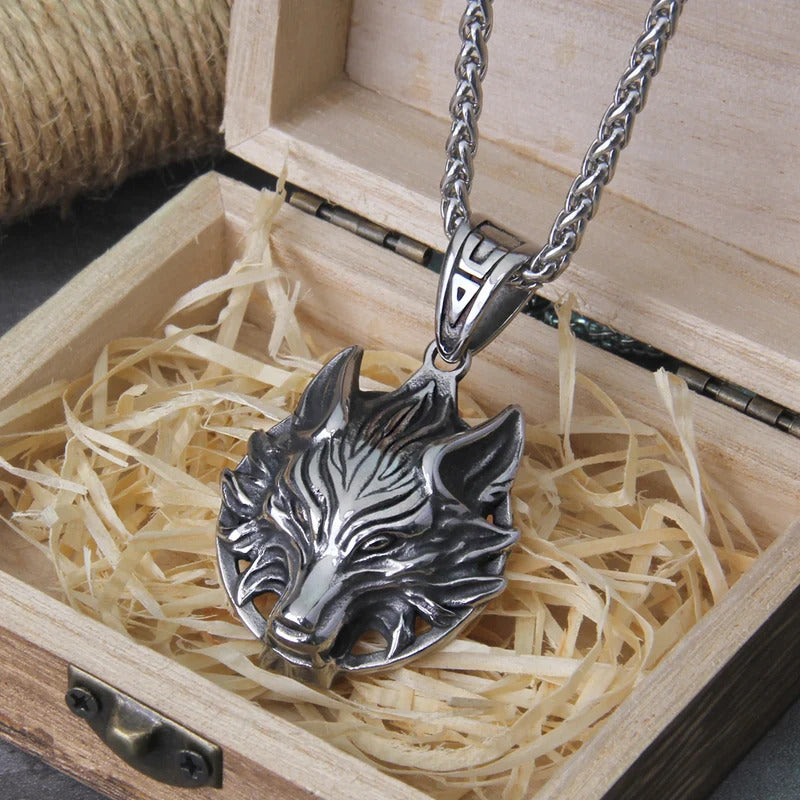 $20 christmas gifts Never Fade Men stainless steel Wolf head norse viking pendant necklace vikings wooden box as christmas gift$20 gift ideas