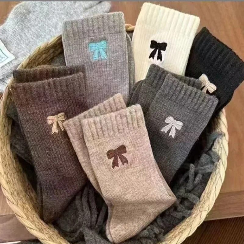 Autumn Winter Cozy Home Socks Retro Bow Women Fleece Cotton Mid Calf Socks Breathable Comfort Female Elastic Soft Thermal Socks