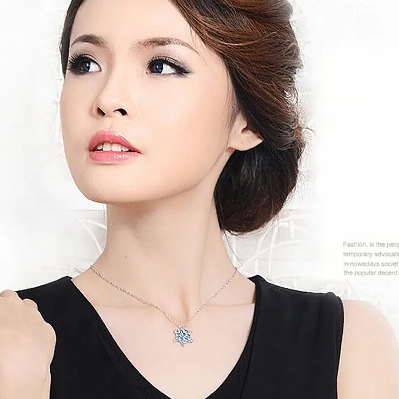 $10 christmas gifts 1pc Snowflake Party Necklace Women Elegant Chic Pendant Crystal Rhinestone Necklaces Pendants Christmas Decorations