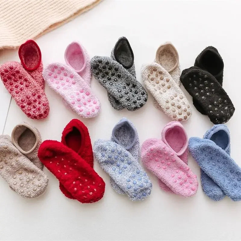 Thickened Plush Socks Women Winter Warm Coral Fleece Sox Sleeping Slippers Silicone Non-slipInvisible Short Boat Socks