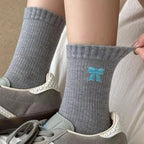 Autumn Winter Cozy Home Socks Retro Bow Women Fleece Cotton Mid Calf Socks Breathable Comfort Female Elastic Soft Thermal Socks