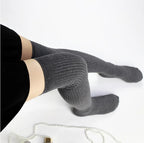 Women's Stockings Gaiters Striped Long Socks Thigh Winter High Stockings Warm over Knee Socks Soft Wool Christmas Stockings