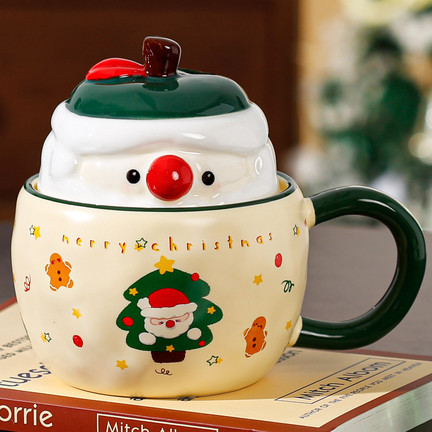 $30 christmas gifts Creative Christmas Ceramic Tumbler with Santa Claus Apple Design Eco-friendly 400ml Coffee Cup with Lid for Gift