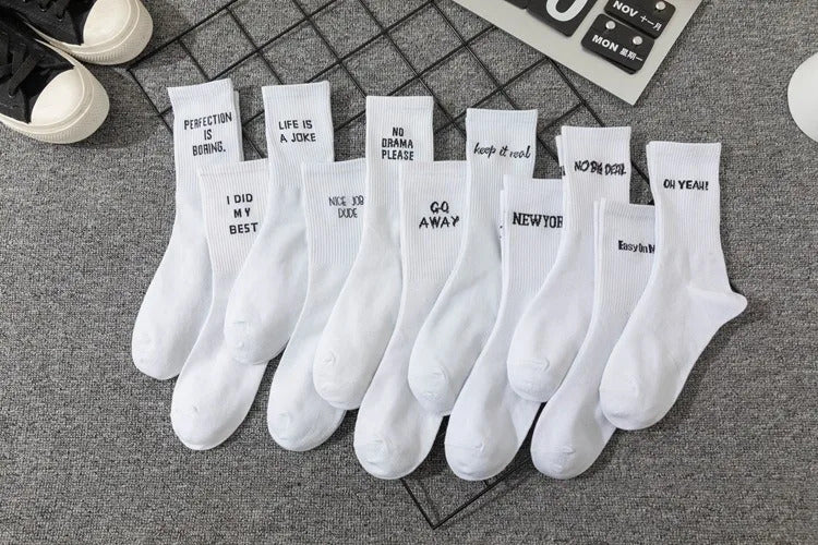 Simple European and American street letters white men's and women's socks sports hip hop college style socks