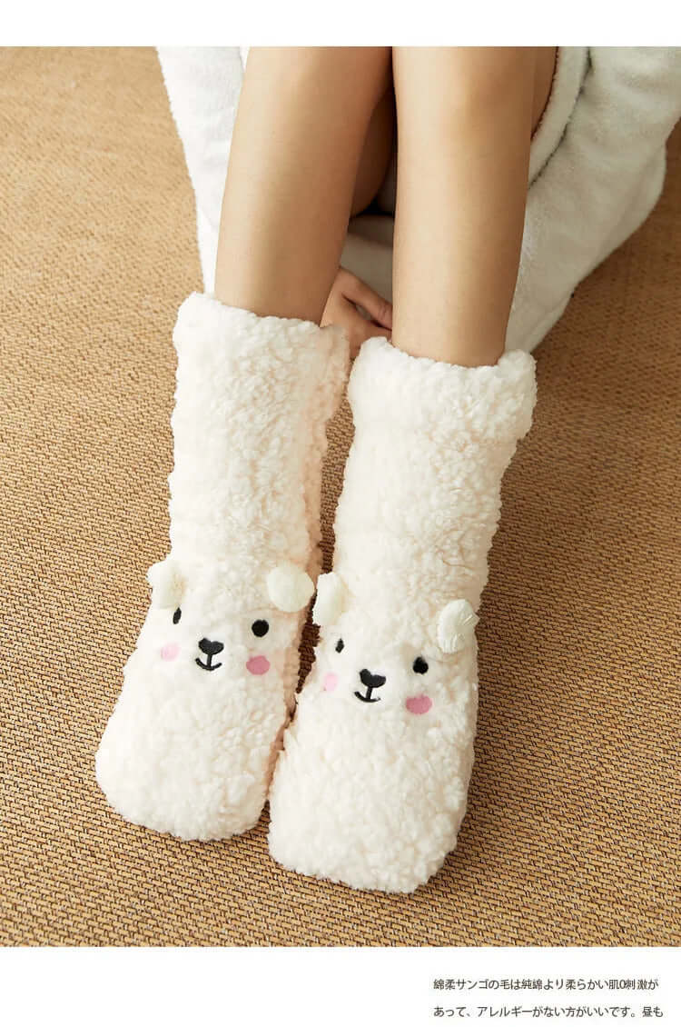 Floor Socks Women Autumn and Winter Velvet Coral Fleece Socks Sleep Home Slippers Snow Socks Confinement Bear Carpet Socks