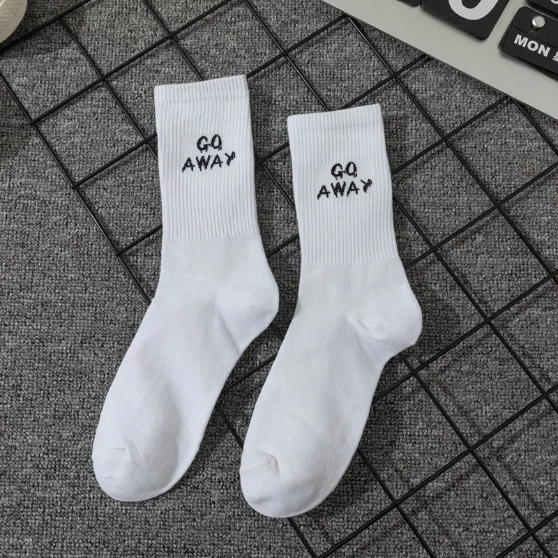 Simple European and American street letters white men's and women's socks sports hip hop college style socks